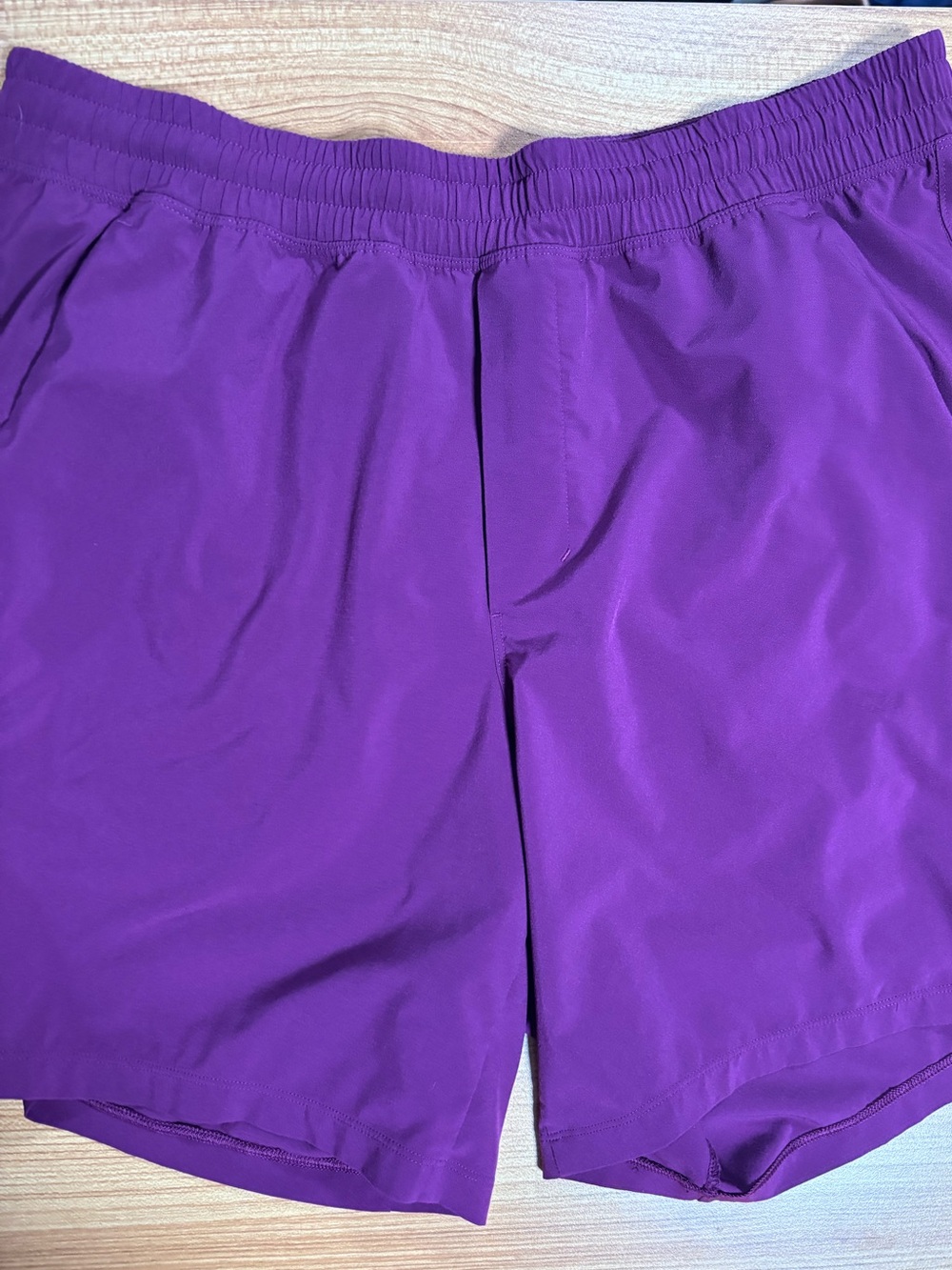 Lululemon pace breaker unlined shorts XL